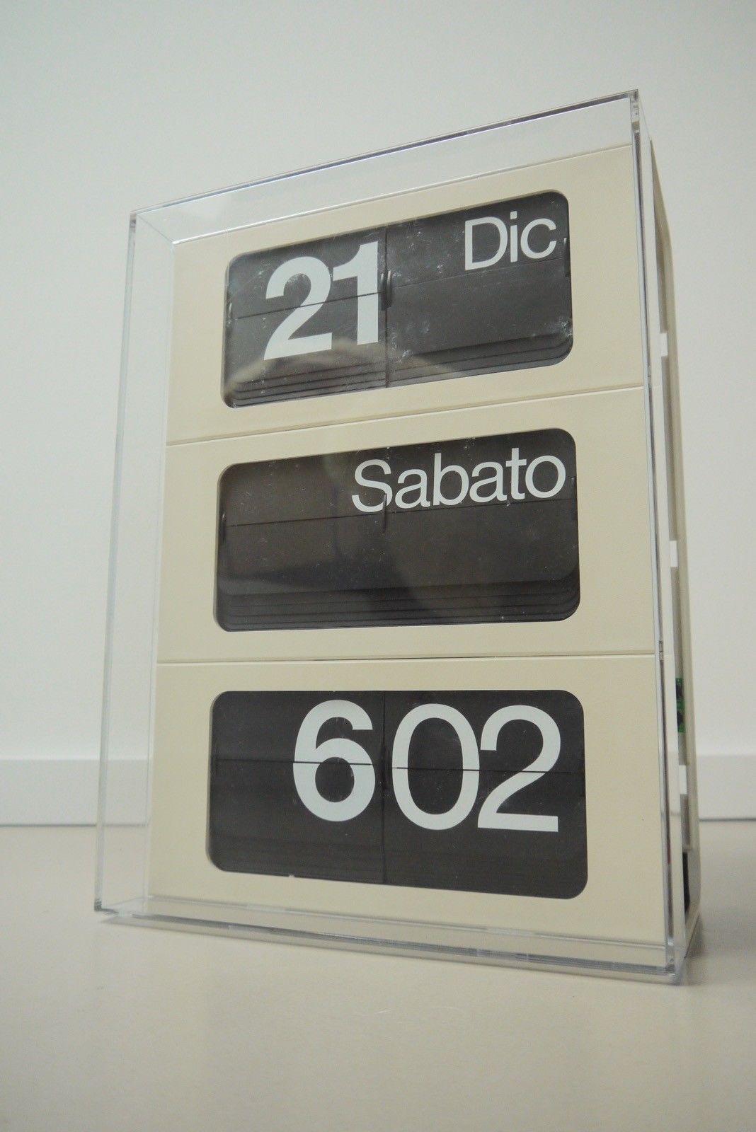 Réveils flip flap : 5 modèles de collection les plus chers sur eBay ! 